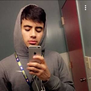 Meet your Posher, Elvis